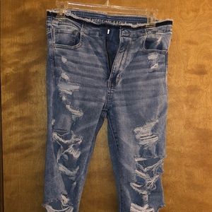 American Eagle ripped blue jeans